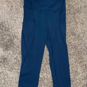 Cropped Lululemon Athletica Deep Blue Leggings